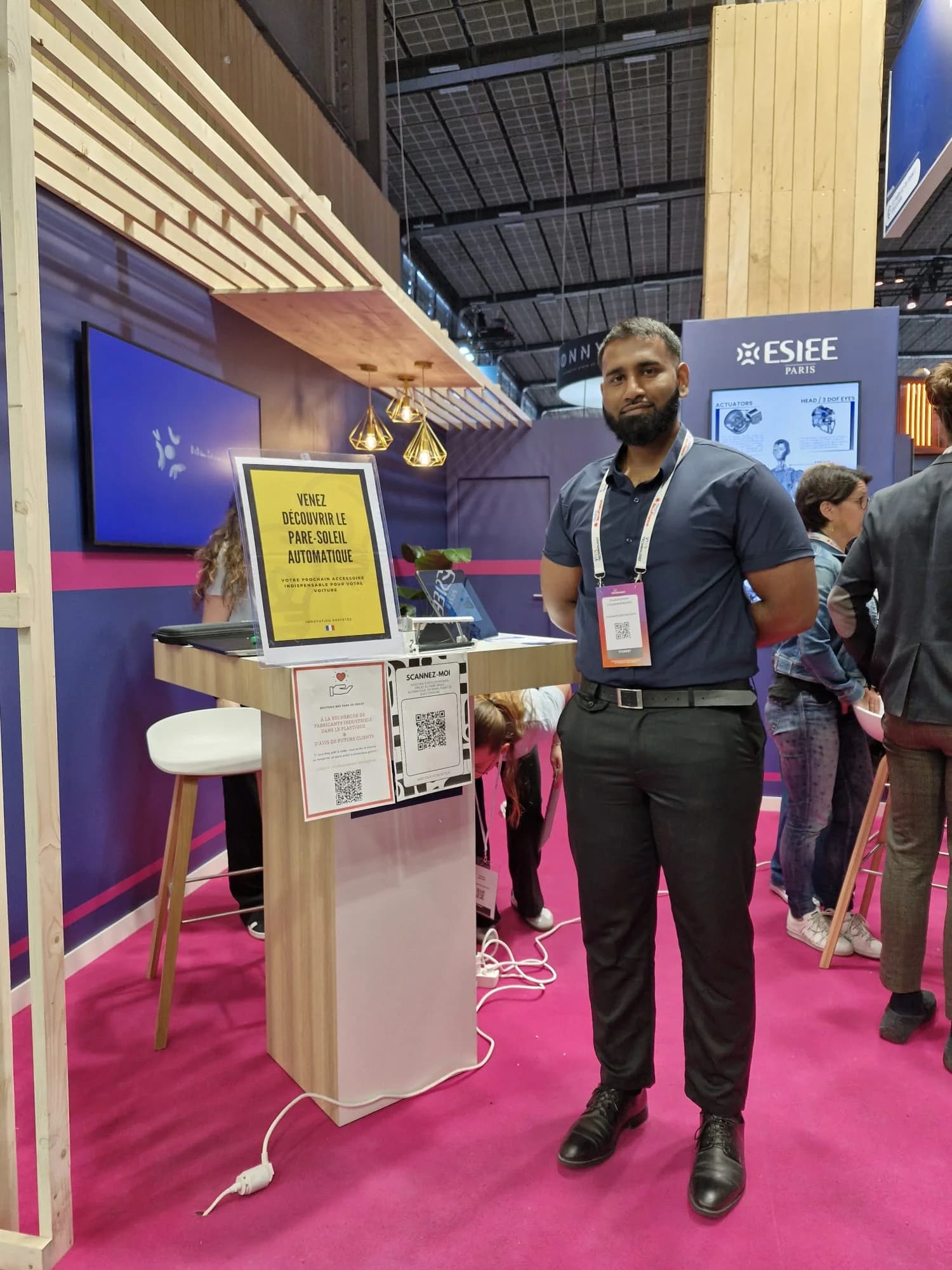 Présentation du pare-soleil automatique Shadmatic à VivaTech en 2025